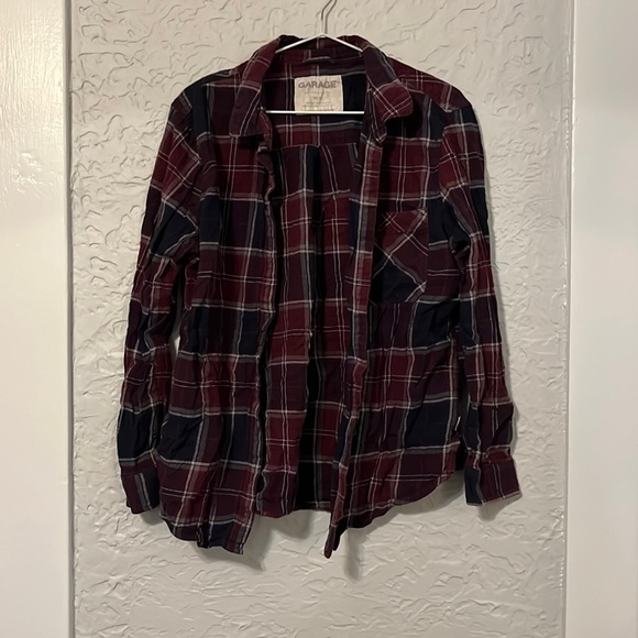 Garage flannel - Picture 1 of 3